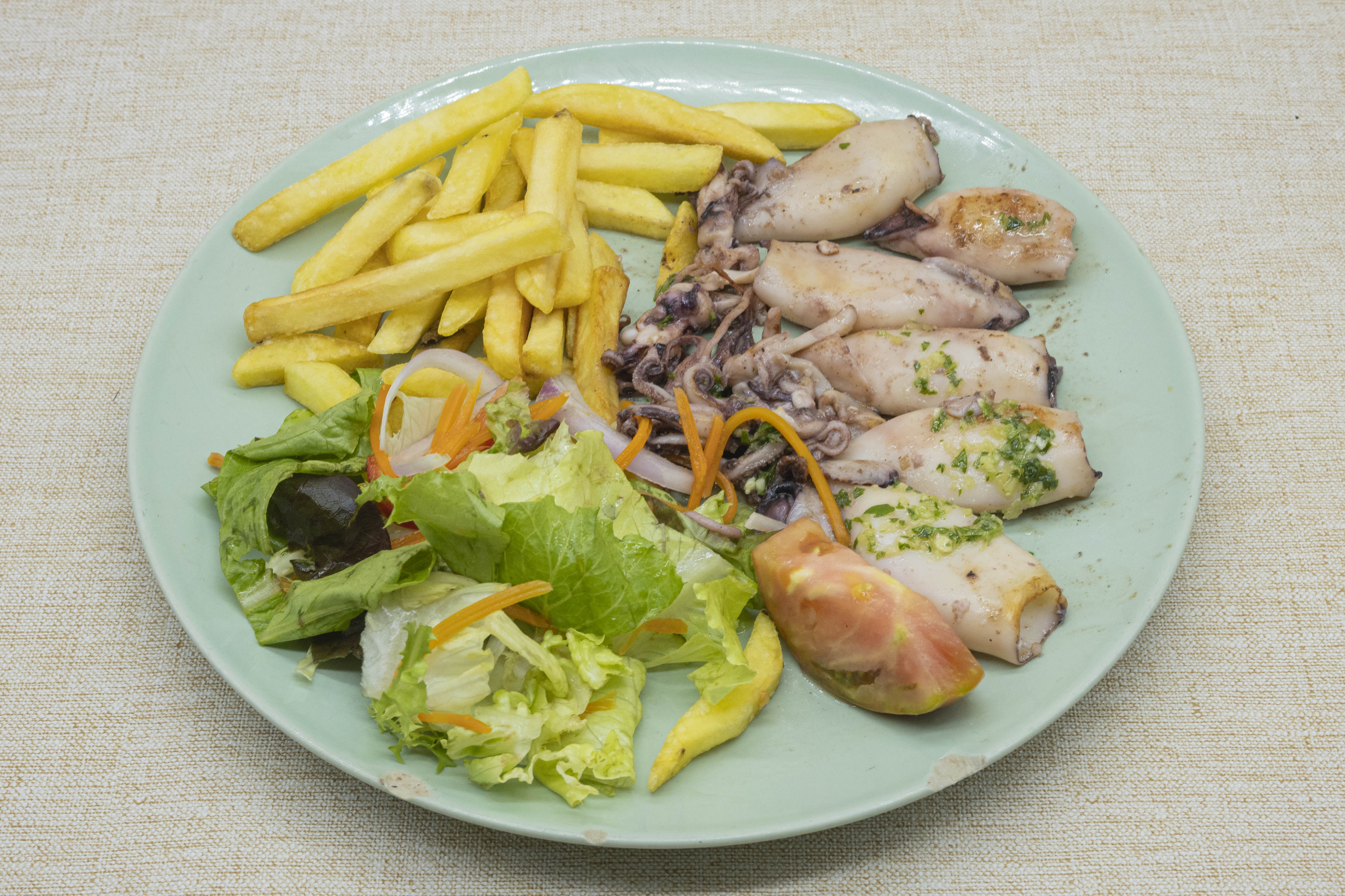 Sepia a la plancha con ajo y perejil